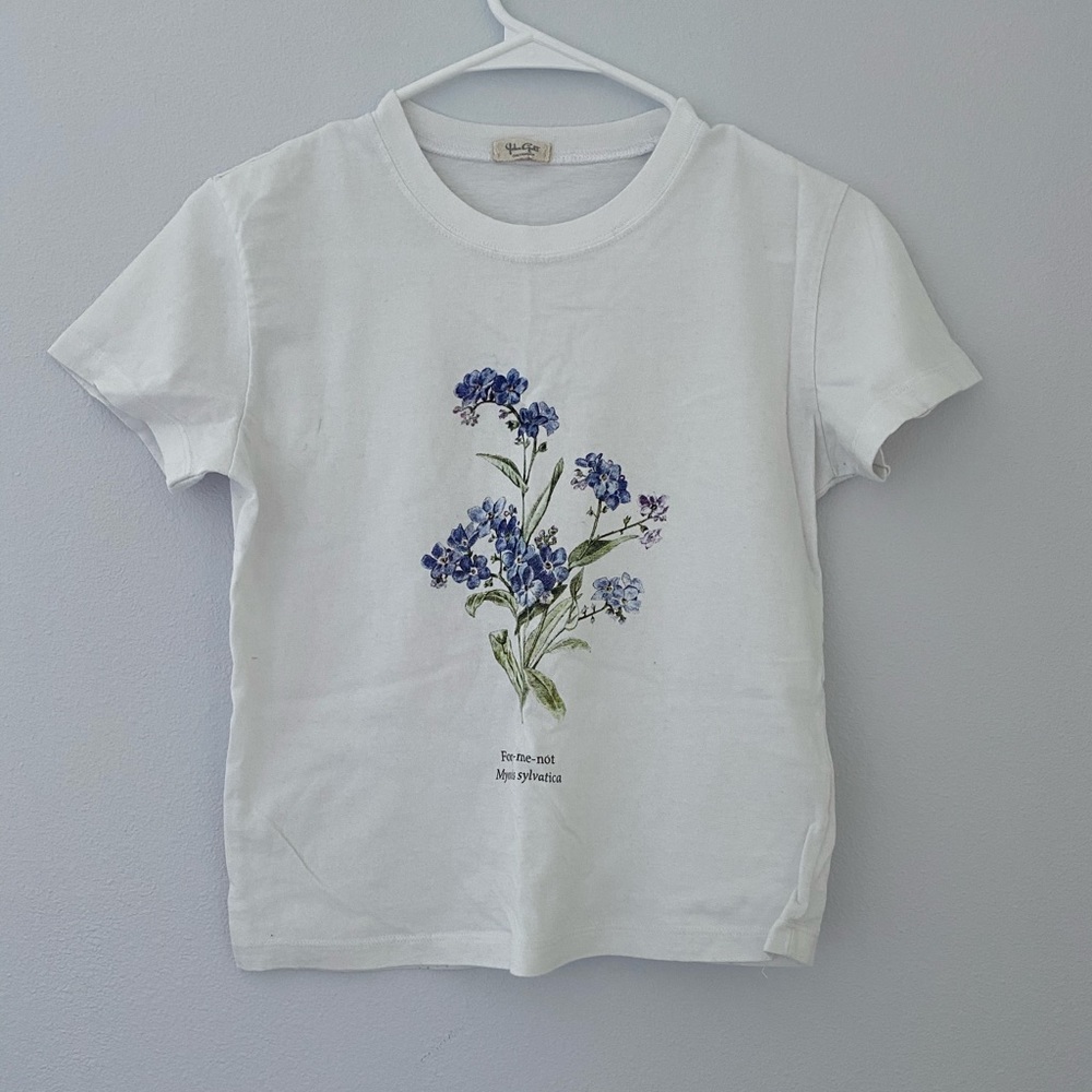 Brandy Melville Forget Me Not Short Sleeve